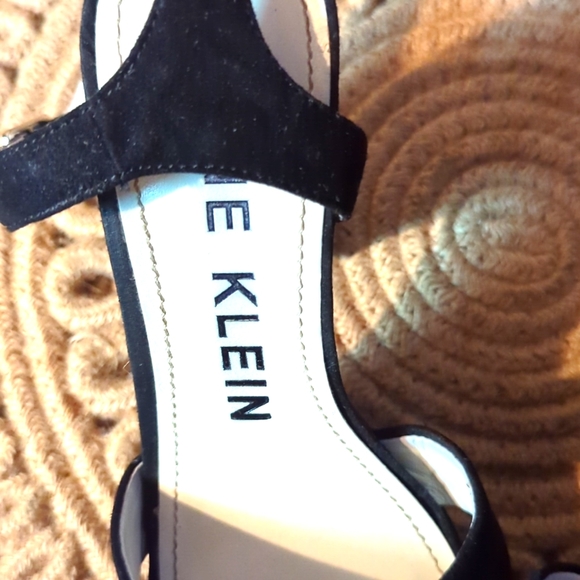 Anne Klein Swede Sandal - Picture 5 of 5